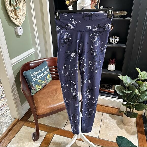 Fabletics Purple Floral High Rise Leggings Size Small - Picture 1 of 8